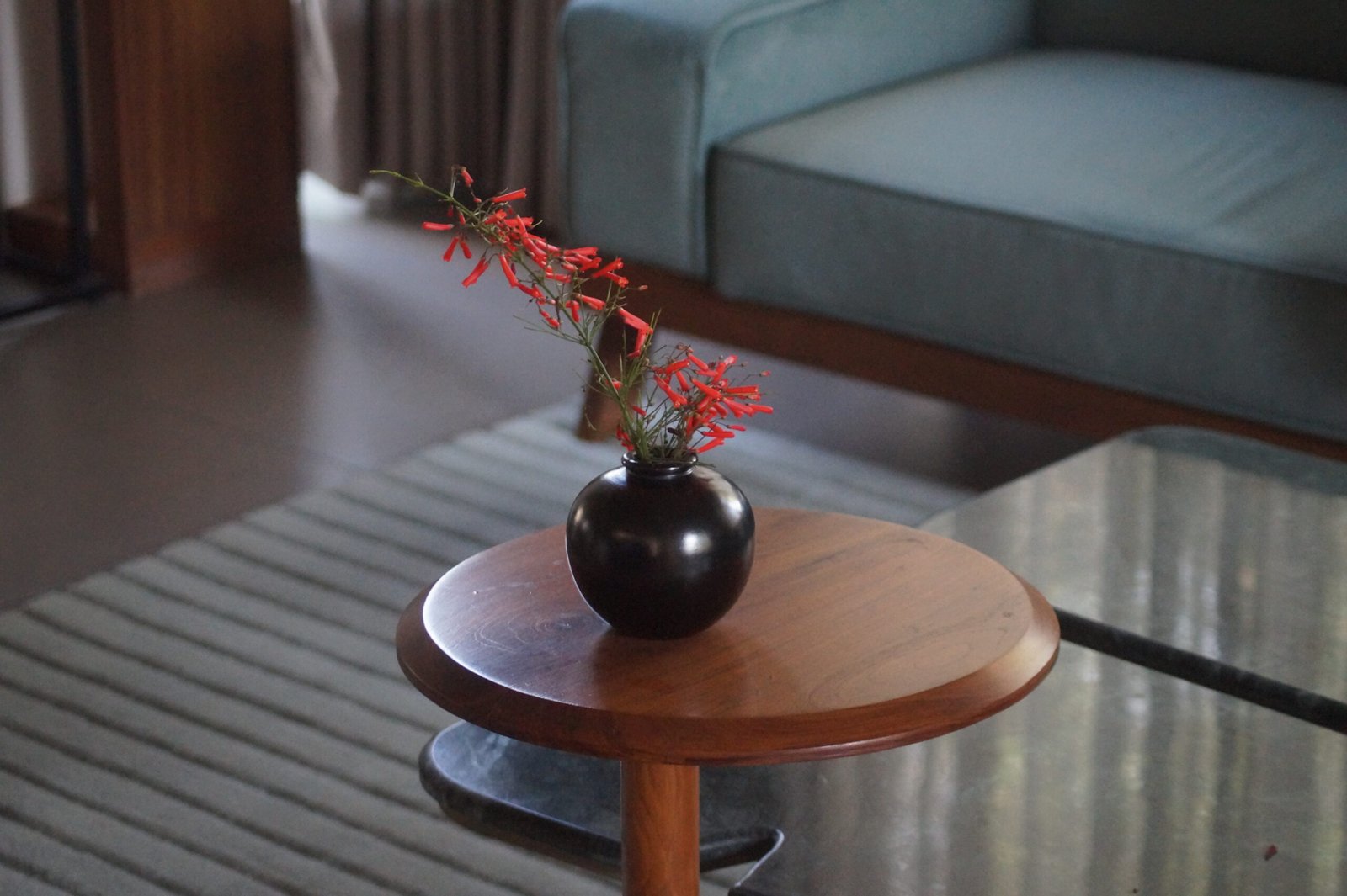 Mini Round Vase - Image 5