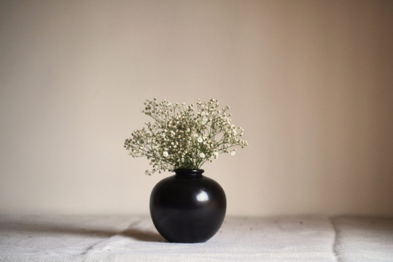 Mini Round Vase
